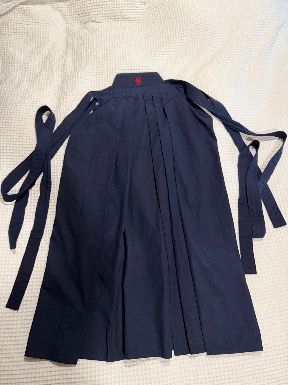 Navy Hakama, E-BOGU